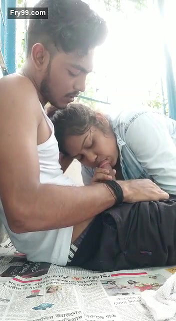 Desi  Chubby sucker