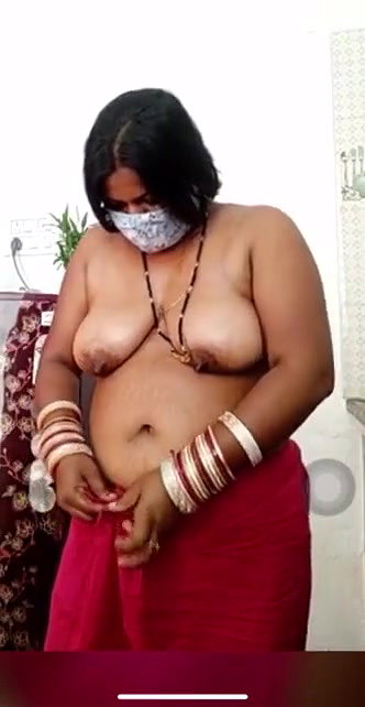 Naughty mature Indian housewife striptease show