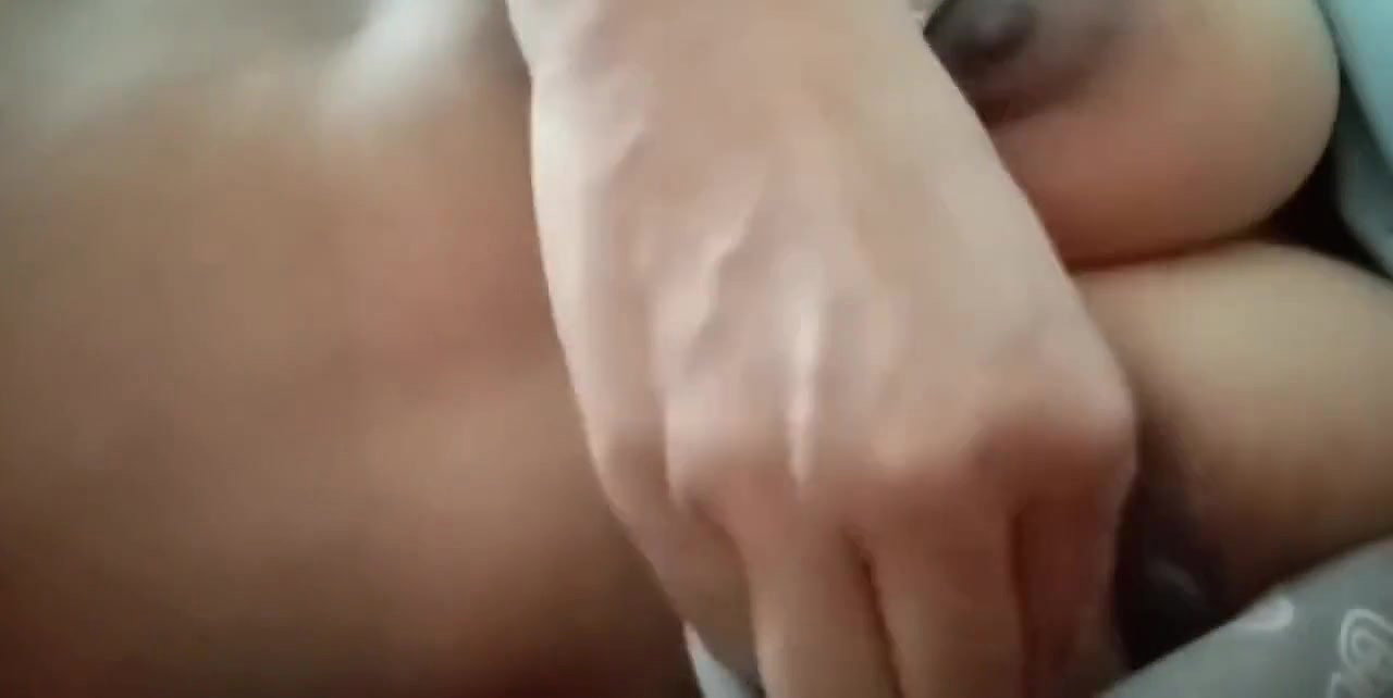 Bangladesh teen girl show her big tits and black nipple