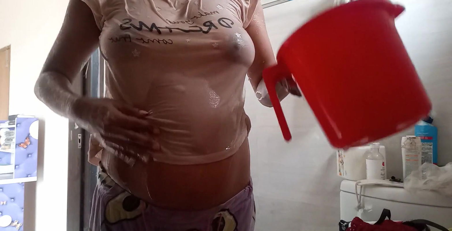 Bengal college Hostel showering scandel 20y old priya