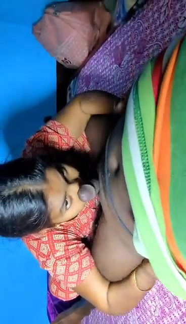Desi Wife Ko Jamin Par Patak Kar Muh Me Lund Diya