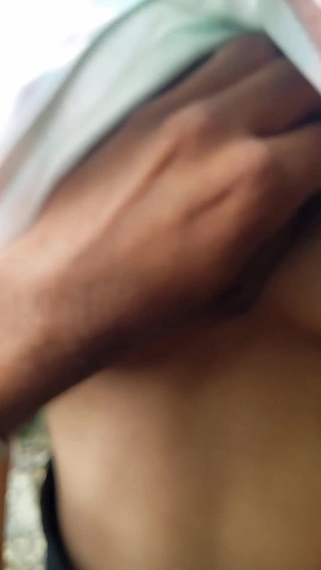 little boobs showing girlfriend