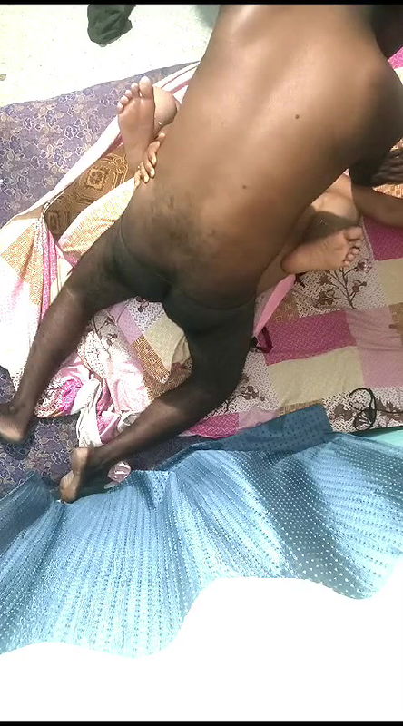 Tamil Aunty Ko Uncle Ne Jordar Chudai Ki