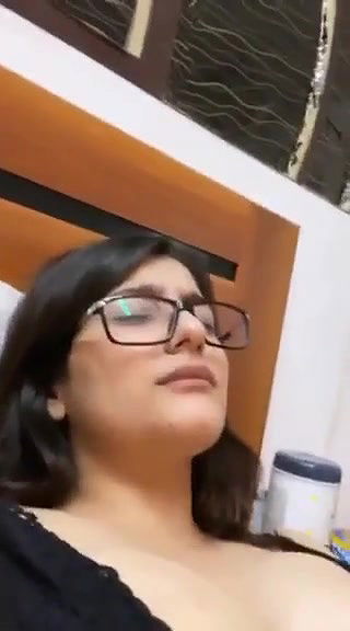 Horny Chasmish Pink Pussy