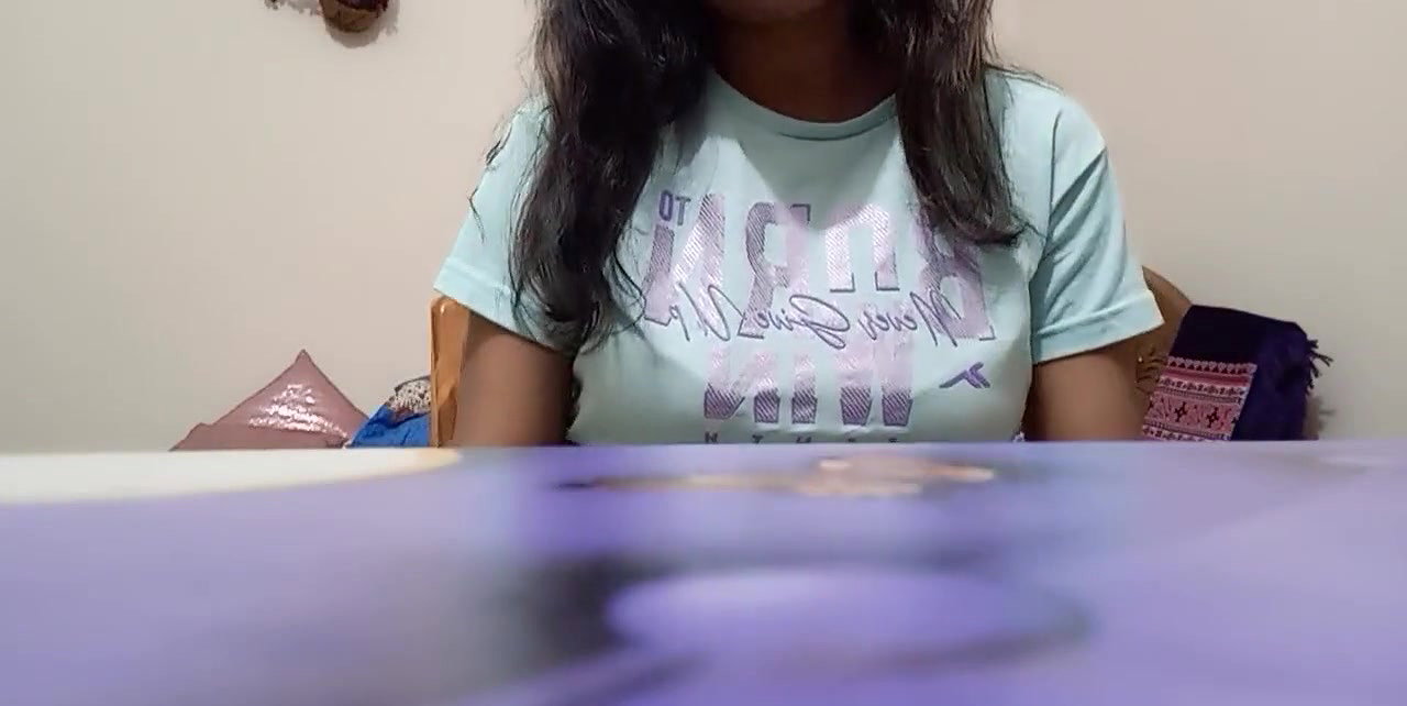 Im so horny now, please fuck me