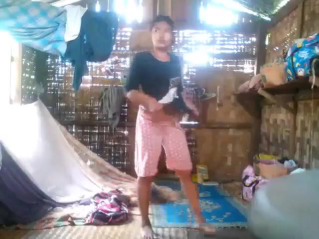 nepali ladki ko ghodi banake chudai kri