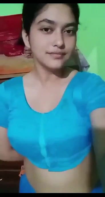 Beautiful Cute Horny Wife Showing Boobs  Asshole