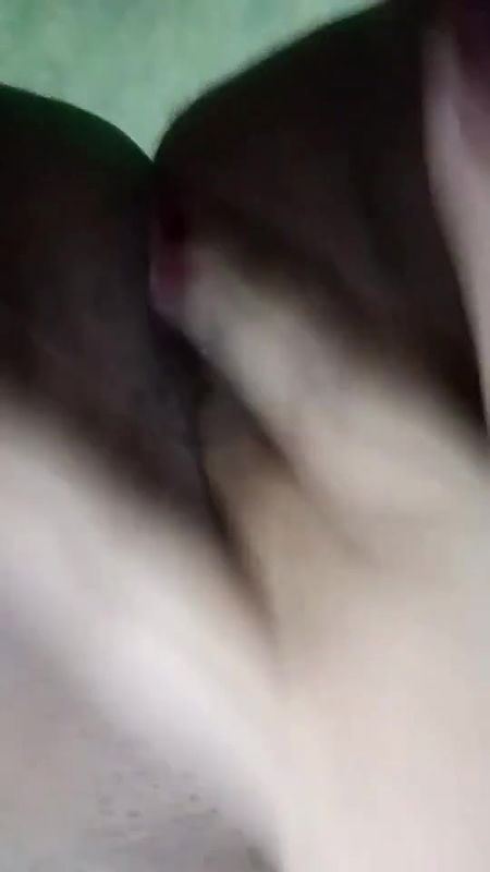 Desi Horny Babe Fingering Her Wet Pussy