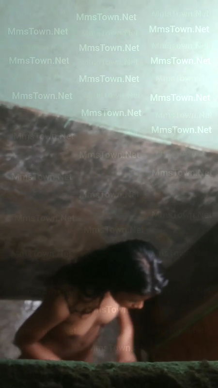 Sister Dancing While Bathing Captured Secretly