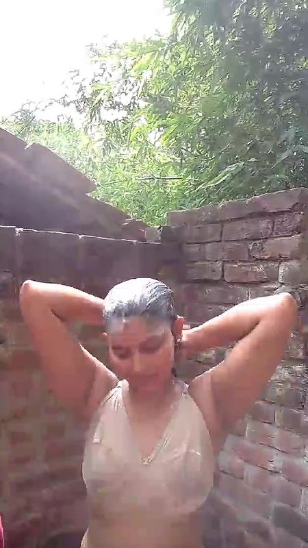 Beautiful Village Bhabi Bathing
