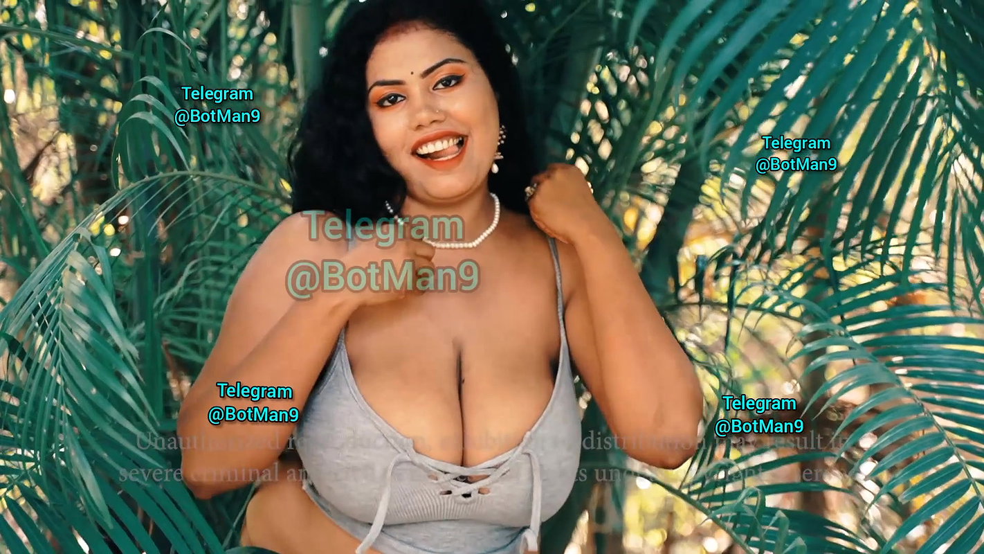 Barsha Pressing Huge Boobs Uncut