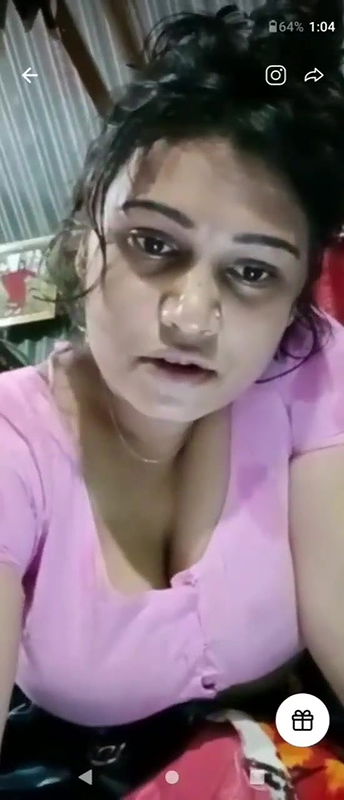 Village bhabi show her big boobs