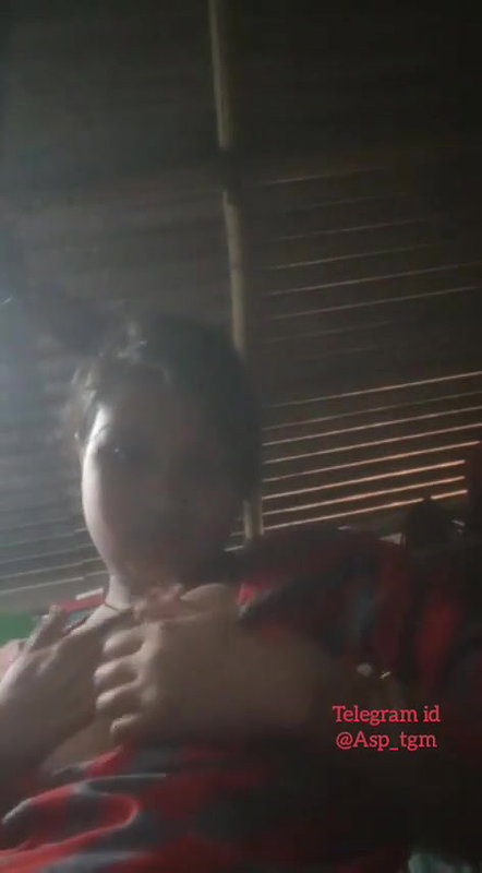Bangladeshi Bhabhi Making Videos for lover Leaked Online viral mms