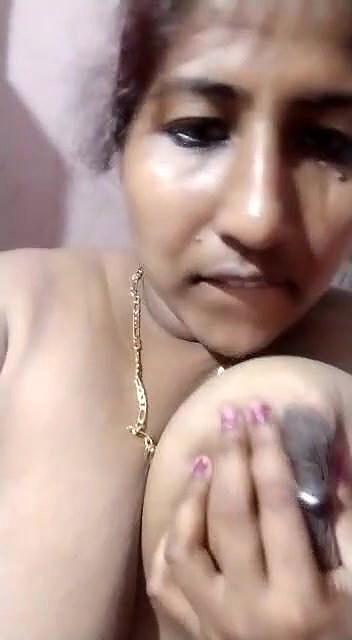 dehati bahbhi nude show