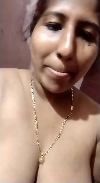 dehati bahbhi nude show