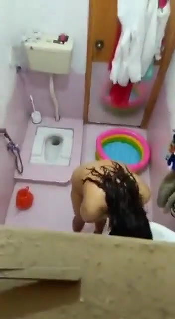 nude bath video recorded secretly