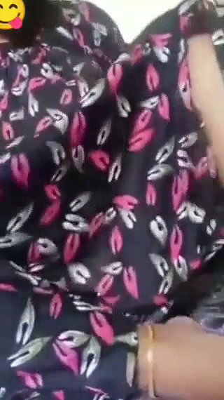 dusky big boob girl nude show