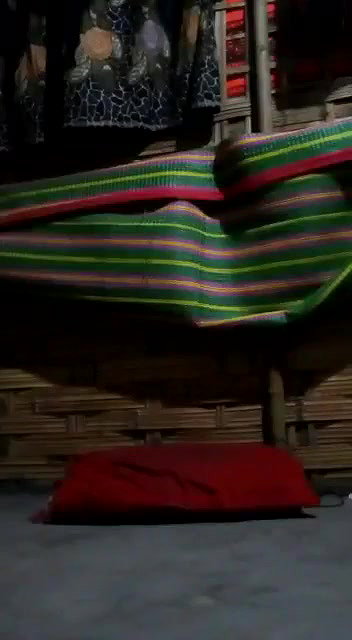 chut mein ungli kri ladki ne