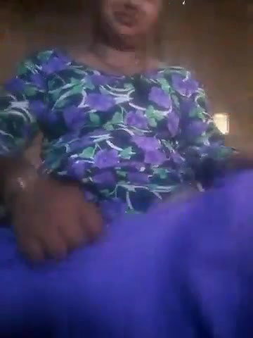 shalwar bhabhi nude show