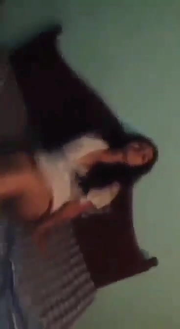 bf ne chut mein ungli kri