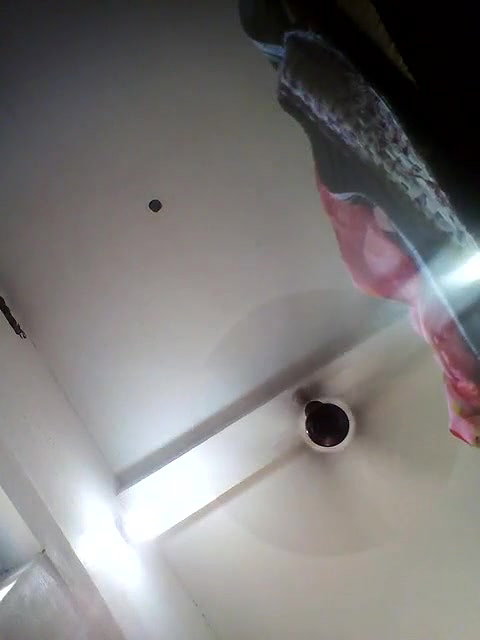 Mature aunty showing her dripping pussy juice