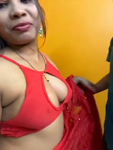 Sexy Wife Giving Blowjob and Boob Fuck