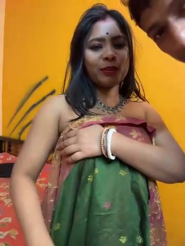 Full Naked wife Giving Blowjob and Handjob