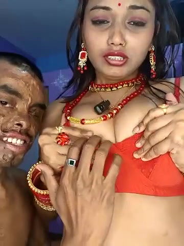 Sexy GF giving Blowjob