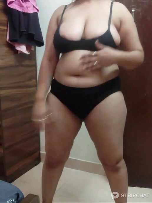 Stripchat angel monika