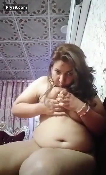 Milf fingering