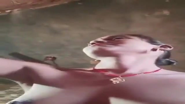 Dehati Bhavi Ne Raat Me Apne Bur Aur Chuchi Ka Video Bana Kar Apne Boyfriend Ko Bheja