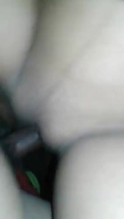 Desi Ladki Ko Uske Bhai Ke Dost Ne Uske Sare Kapde Utar Kar Uski Chut Me Land Gusaya