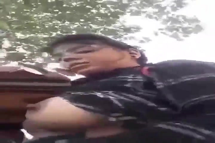 Jungle Me Bhavi Ko Le Ja Kar Uski chuchi Ko Chusa Uske Baad Uske Chuchi Ko Masla