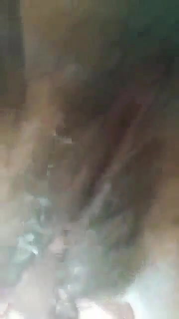 Ladki Ne Bathroom Me Ja Kar Apni Boobs Aur Baalo Wali Chut Ka Video Viral Kiya