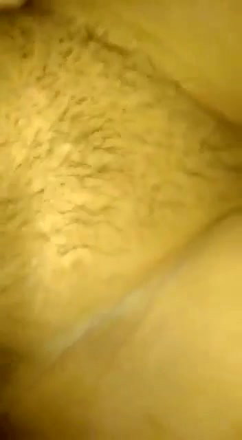 Bagal Flat Me Rahne Wali Bhavi Ko Raat Me Uska Bur Faila Faila Kar Land Gussaya Aur Chudai Ki