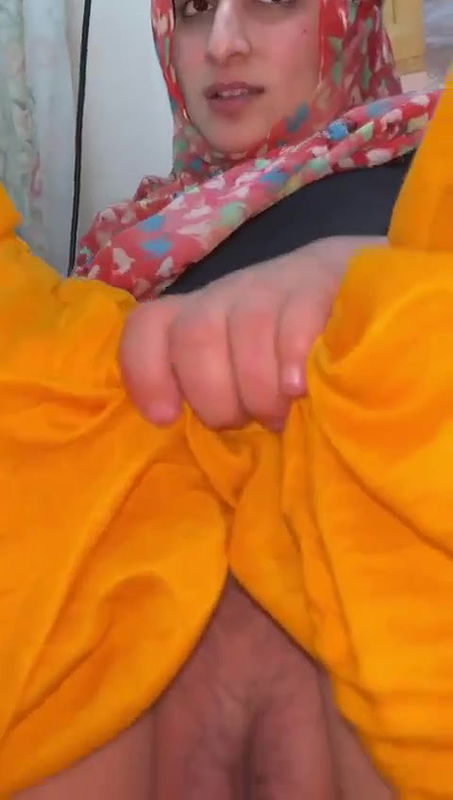 Beautiful Paki Wife Wet Pussy Fingering1