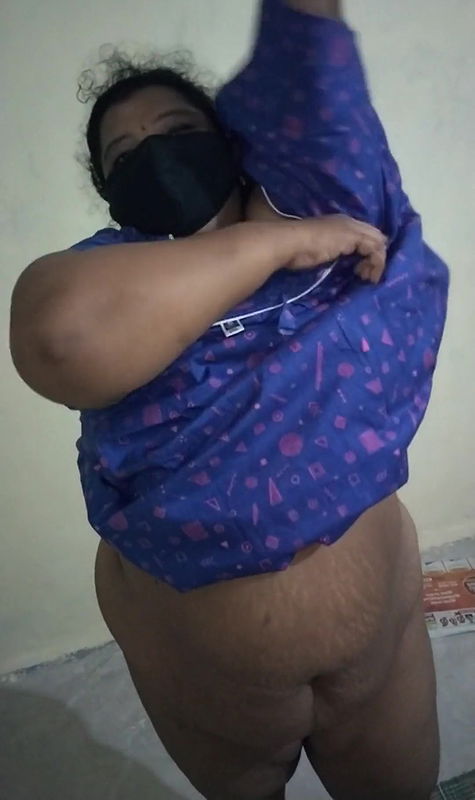 Akka wearing nighty and hot video