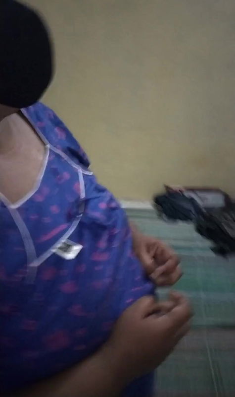 Akka wearing nighty and hot video