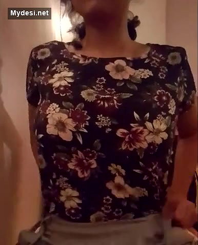 Booby College Girl Horny Boob Show