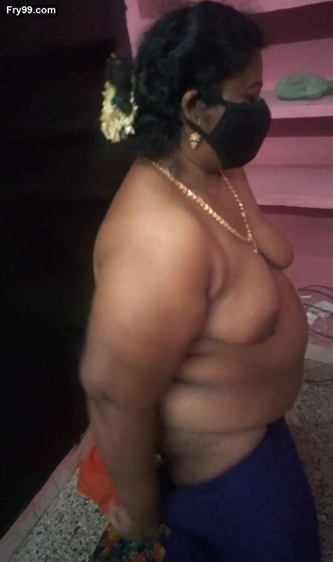 Aunty’s hot backside