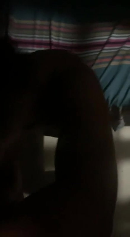 boob dabate hue chut mein ungli kri