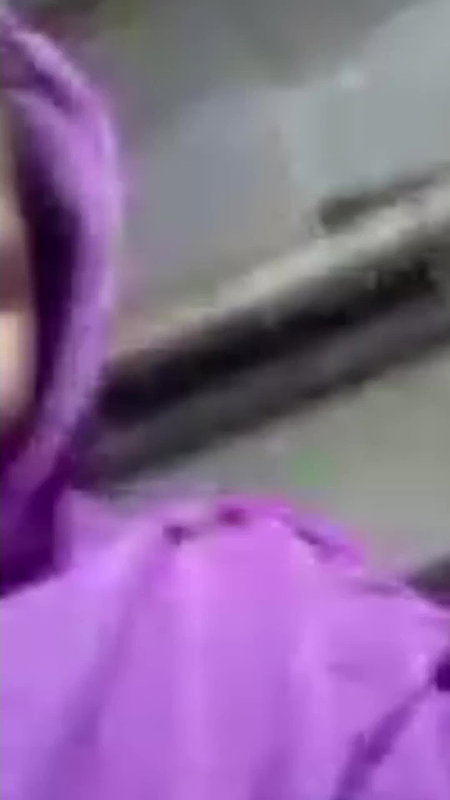 chubby muslim girl nude pussy rubbing