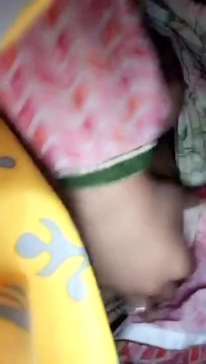 cute boobs showing girl