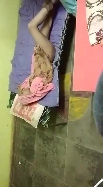 Indian   couple hot   MMS