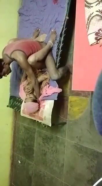 Indian   couple hot   MMS