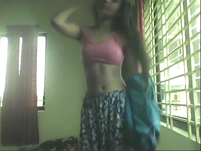 A teen girl hot alone show