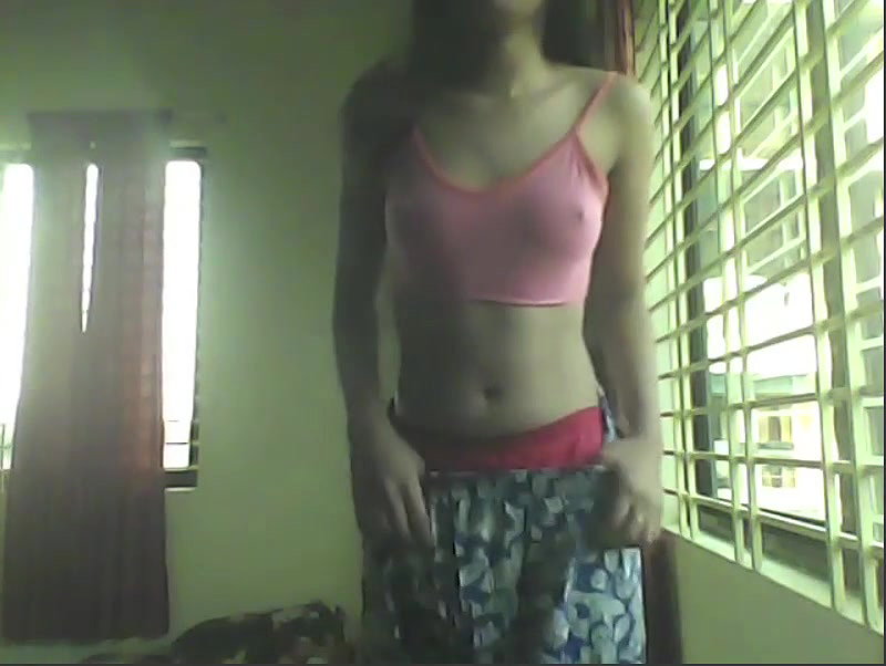 A teen girl hot alone show