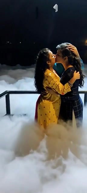 MOV 17744505037660248