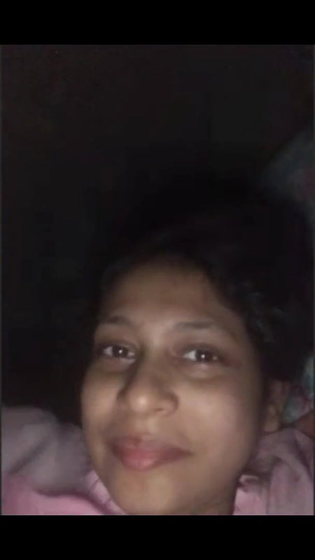 bengali girl showing boobs n pussy