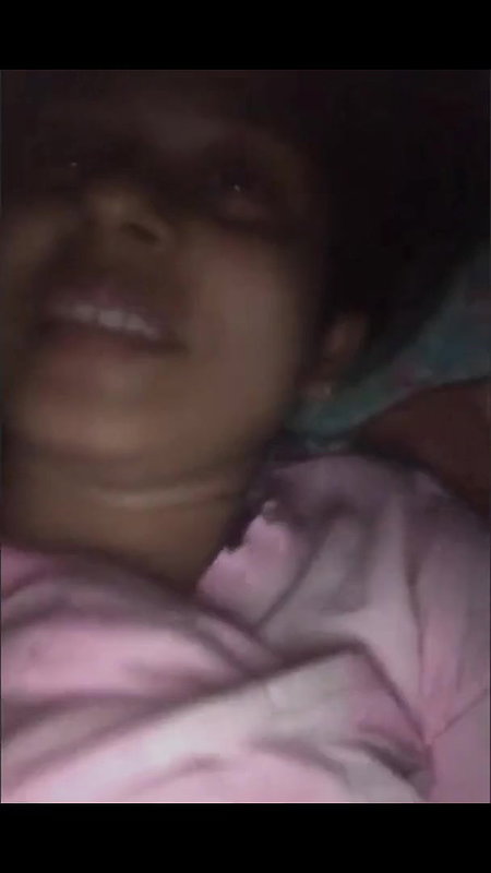 bengali girl showing boobs n pussy